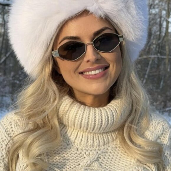 Celine CL40254U 28A Sunglasses Gold Geometric Frame, Smoke Lenses - Picture 2 of 12